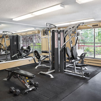 Fitness facilities at Calgary Place Apartments in Calgary