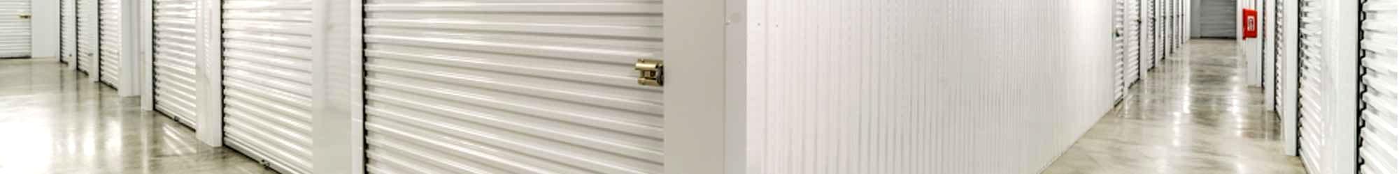 Self storage units in Littleton