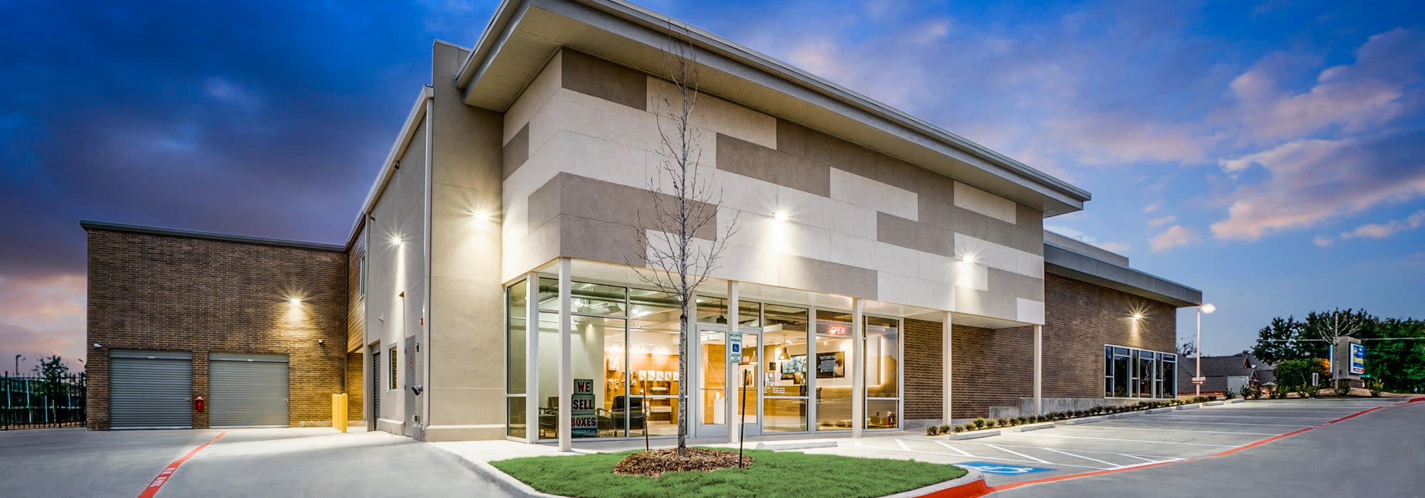 Self storage at Advantage Storage - Garland Campbell in Garland, Texas