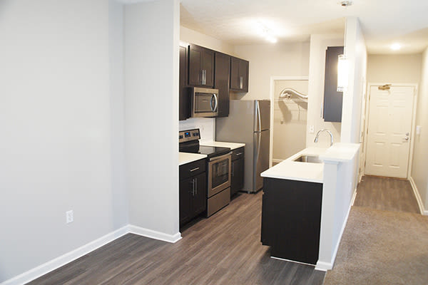 Sterling Lakes offers spacious kitcfens