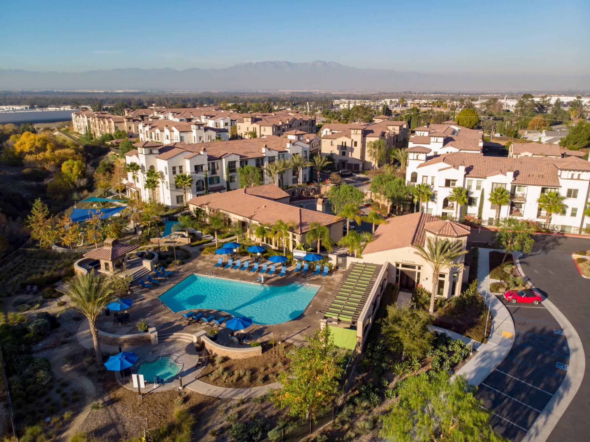 An aerial view of Palisades Sierra Del Oro, showcasing it's luxury resort-inspired community amenities.