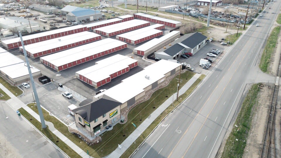 Self Storage Units Orem, UT near Vineyard Towne Storage Self Storage Units Orem, UT near Vineyard Towne Storage