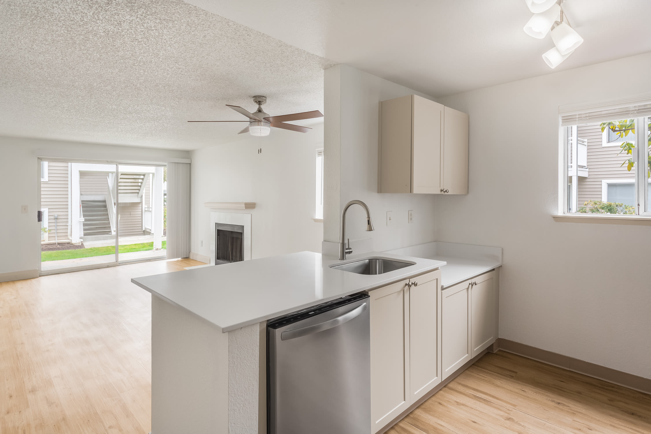Apartment kitchen of Alaire Apartments in Renton, Washington