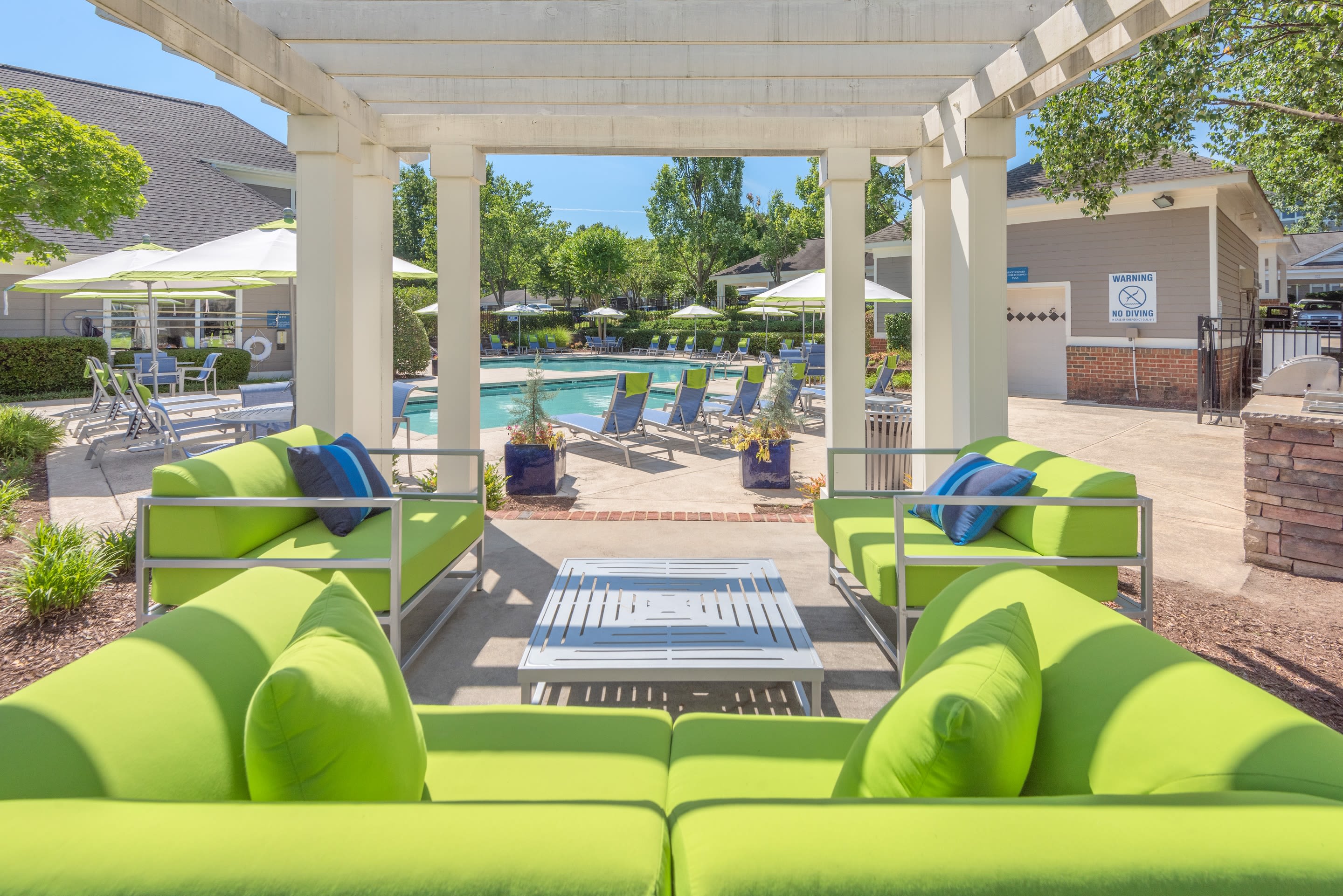 Northwest Raleigh, NC Apartments off Campus Drive | The Mark