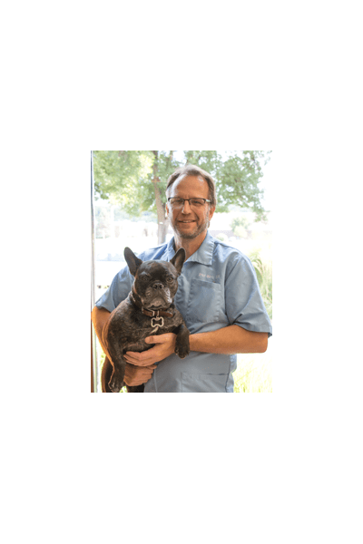 Dr. Brian Martz at Starch Pet Hospital in Des Moines, Iowa