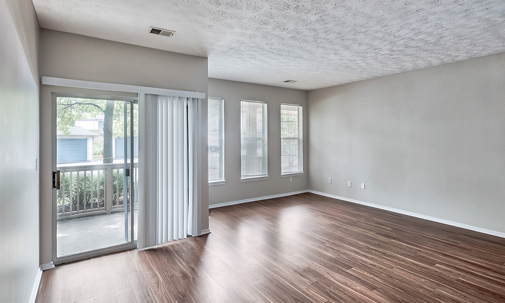 Living room at Highlands of Montour Run in Coraopolis, Pennsylvania