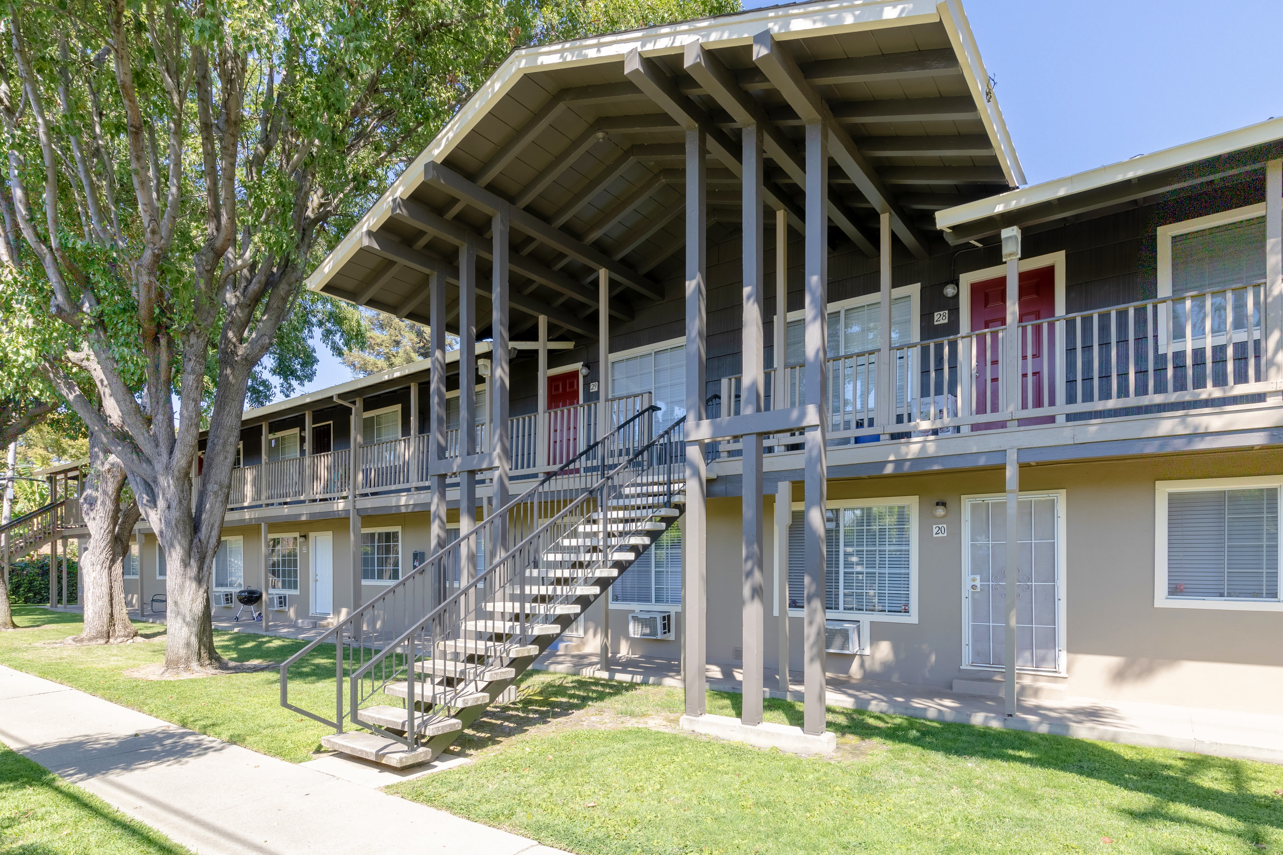 Exterior shot of apartments at Sunset Village in West Sacramento, California