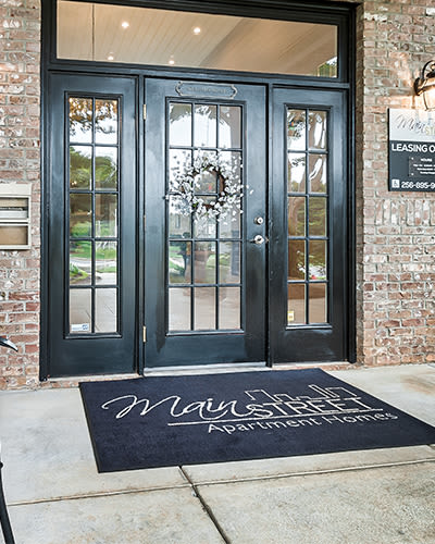 Beautiful exteriors at Main Street Apartments in Huntsville, Alabama