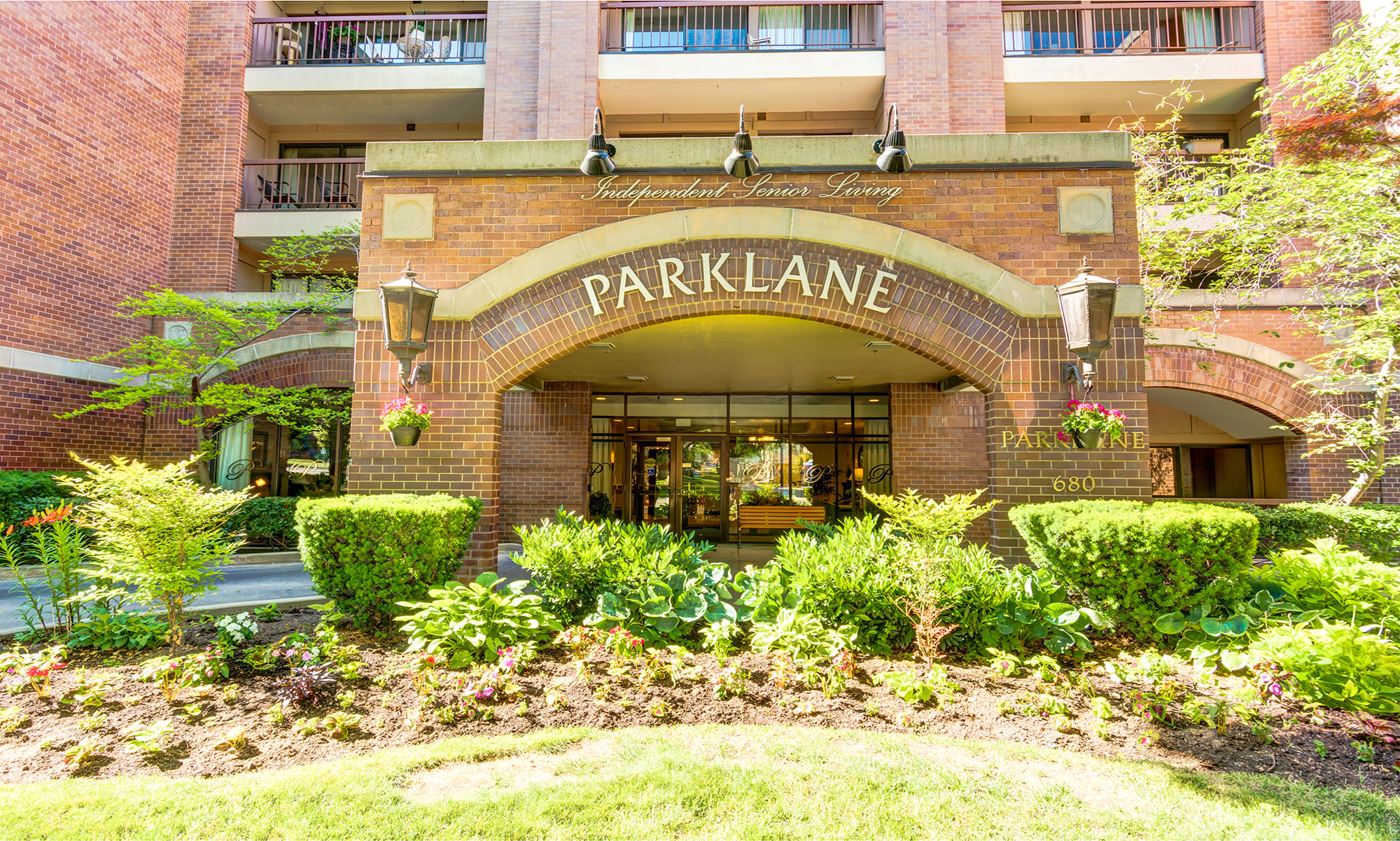 Senior living at The Wentworth at Parklane in Salt Lake City, Utah