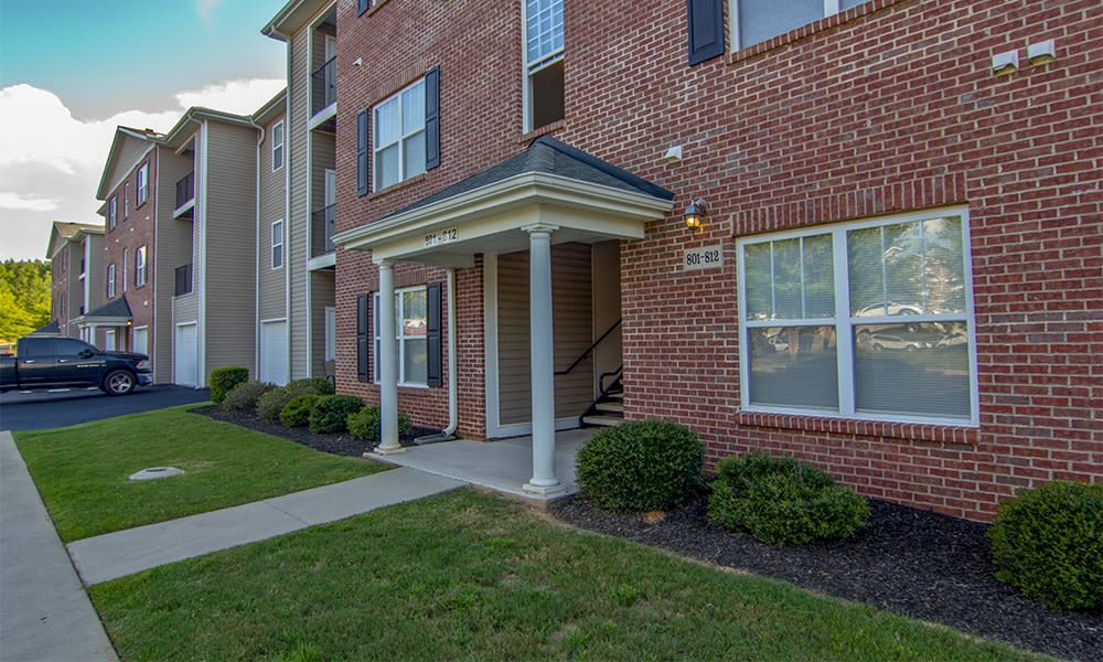 Photos of The Overlook at Golden Hills in Lexington, SC