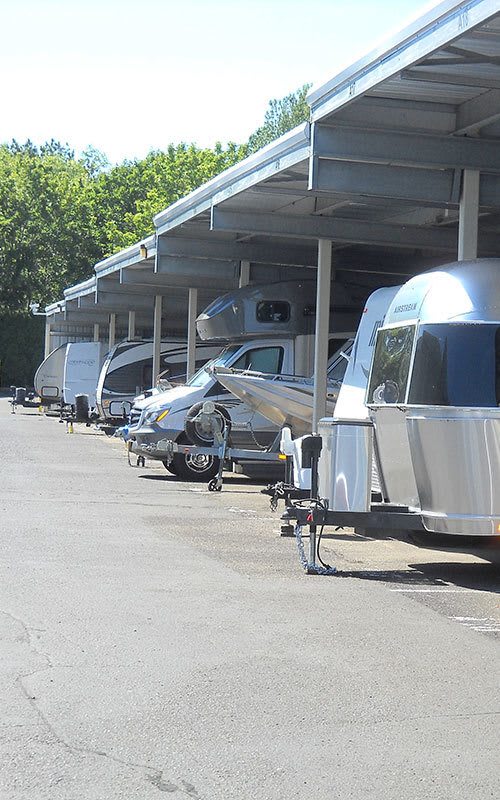 Rv and boat parking at U-Lock-It Self Storage in Vancouver, Washington