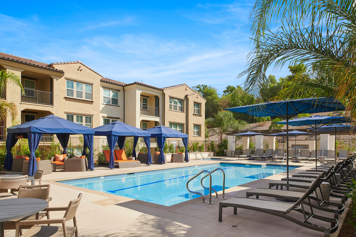Sparkling swimming pool at The Trails at Canyon Crest in Riverside, California