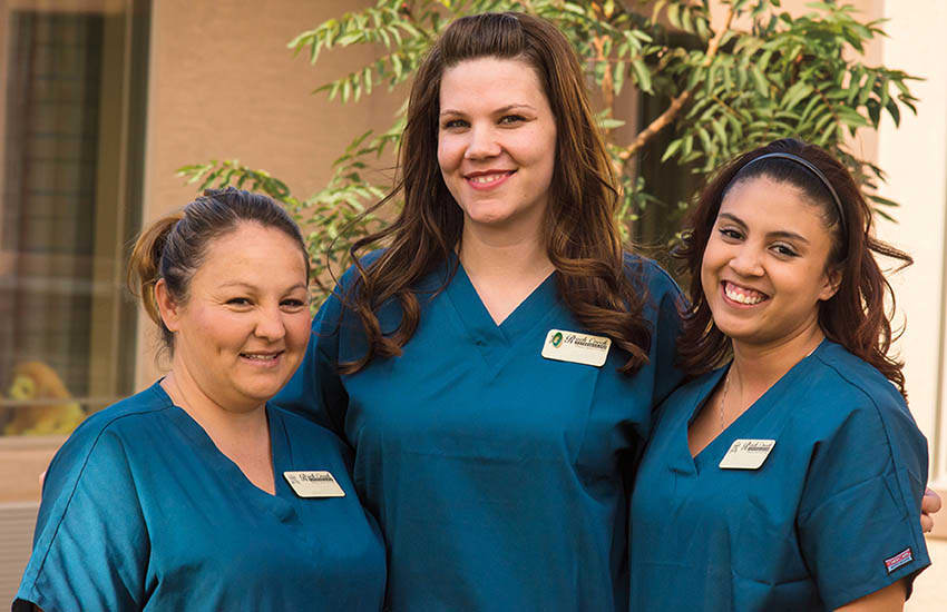 Careers At Creekside Alzheimer’s Special Care Center