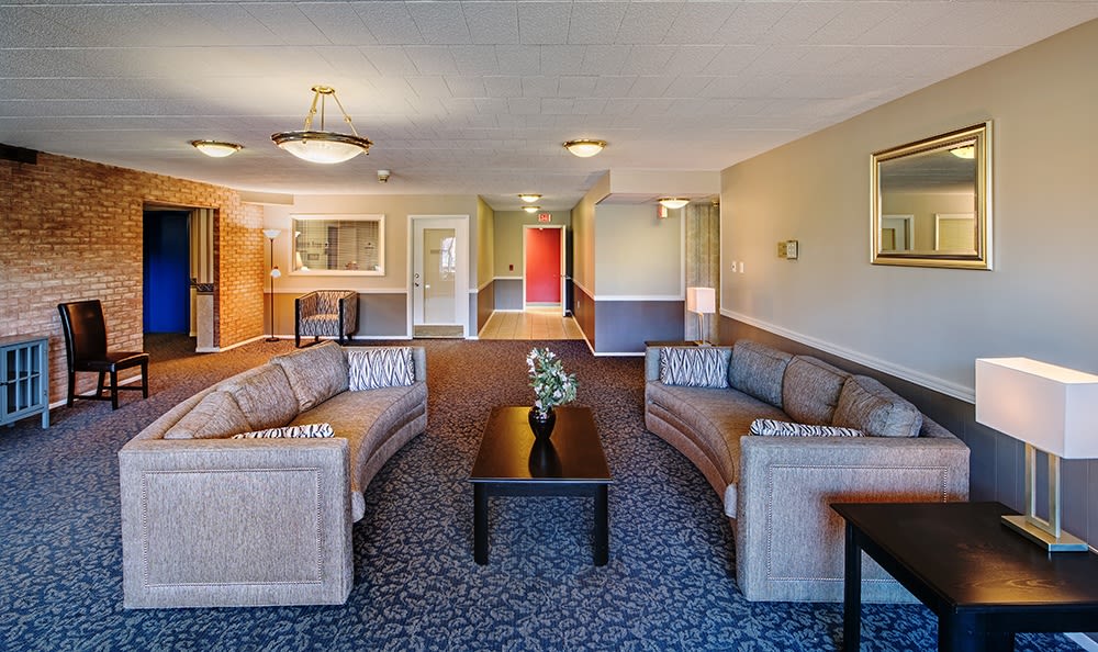 Photos of The Avalon Apartment Homes in Avalon, PA