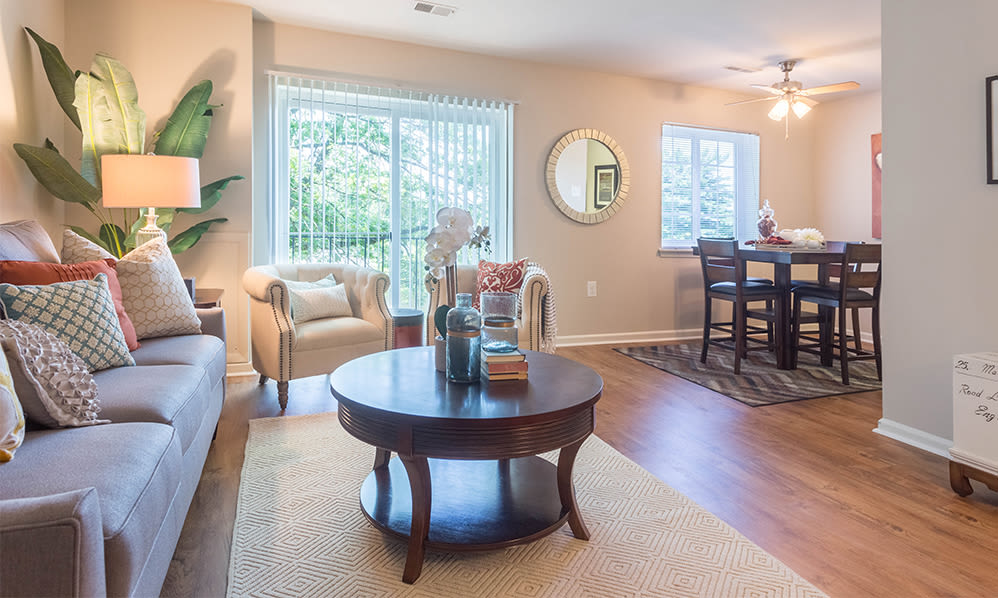 Photos Of Eagle S Crest Apartments In Harrisburg Pennsylvania