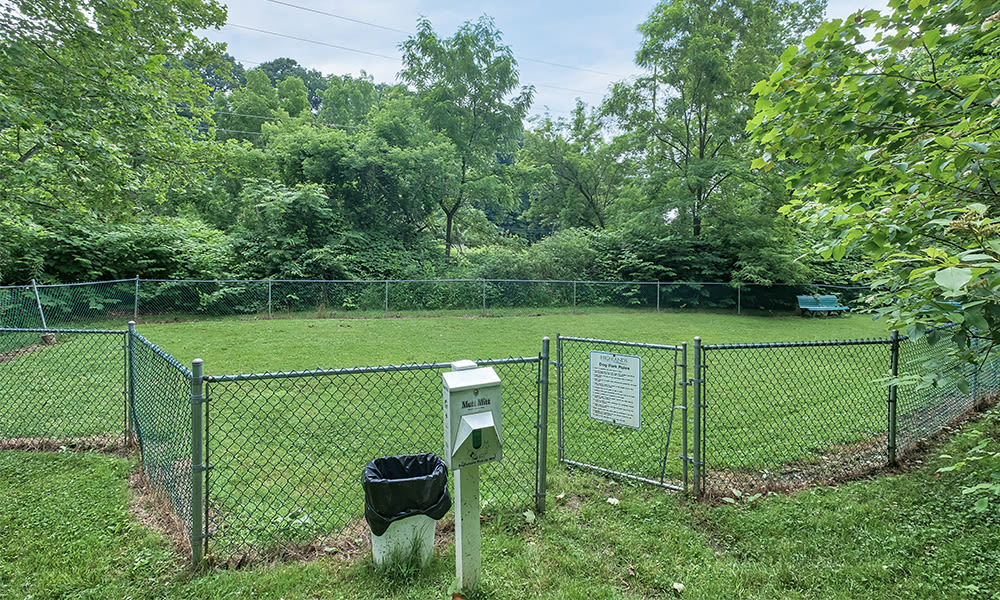 Photos Highlands of Montour Run in Coraopolis, PA