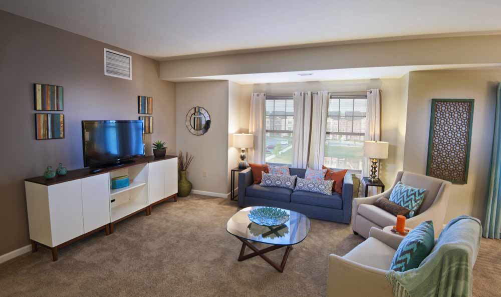 Rochester Village Apartments at Park Place in Cranberry ...