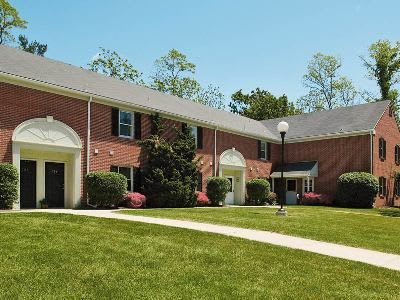 Central Dauphin High School Craft Show