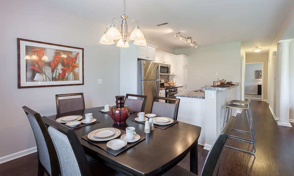 Webster, NY Apartments for Rent | Oakmonte Apartments