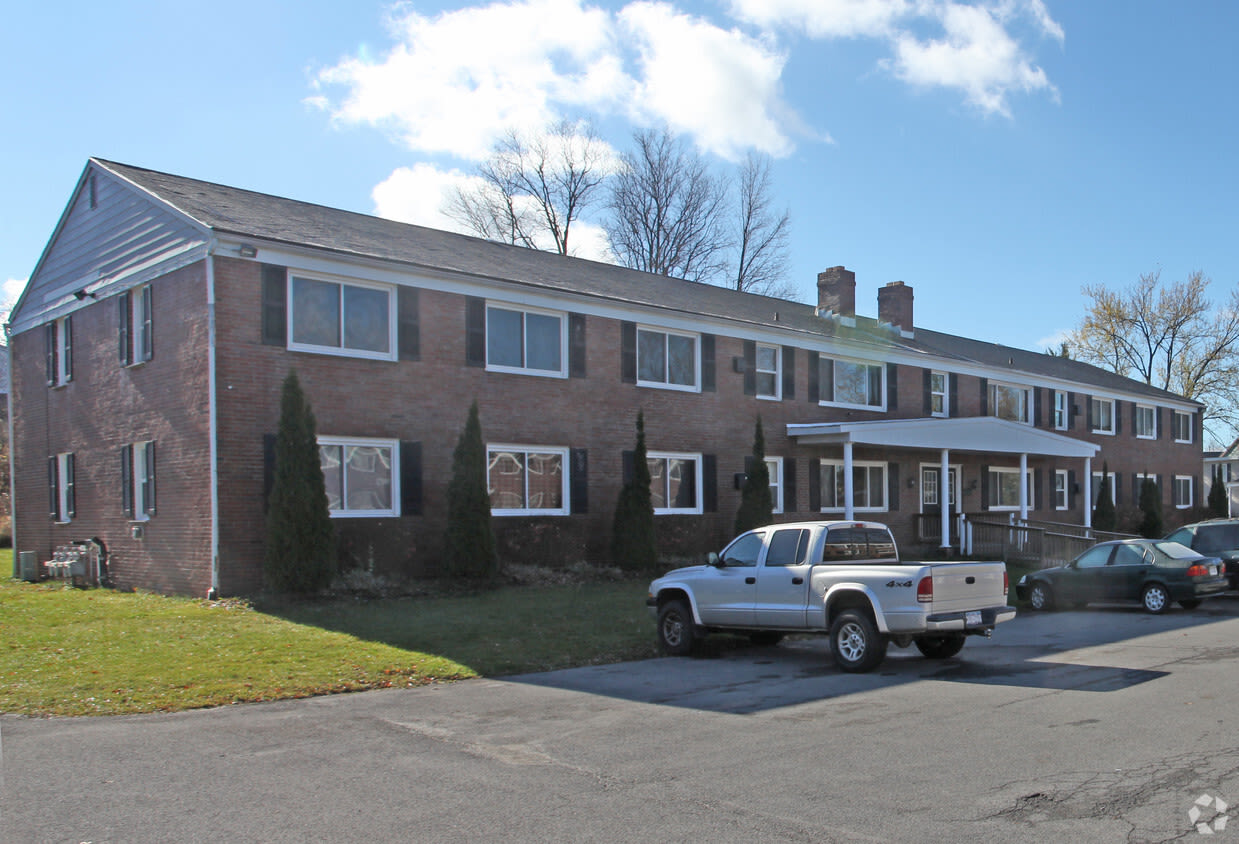 Fennaway Green Apartments in Cazenovia, New York