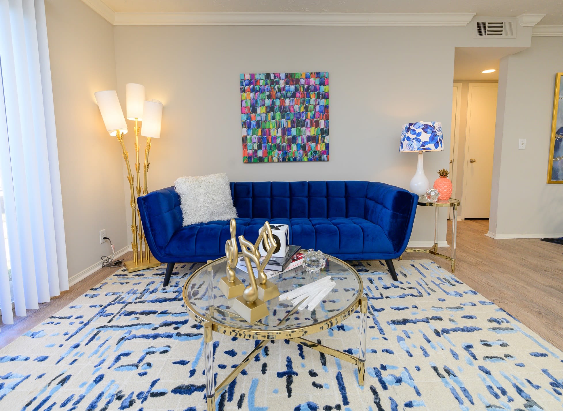 Modern decor in living room at The Hamilton in Hendersonville, Tennessee