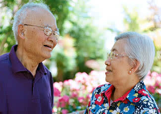 Meet new friends at Windsor Senior Living in Dallas, Texas