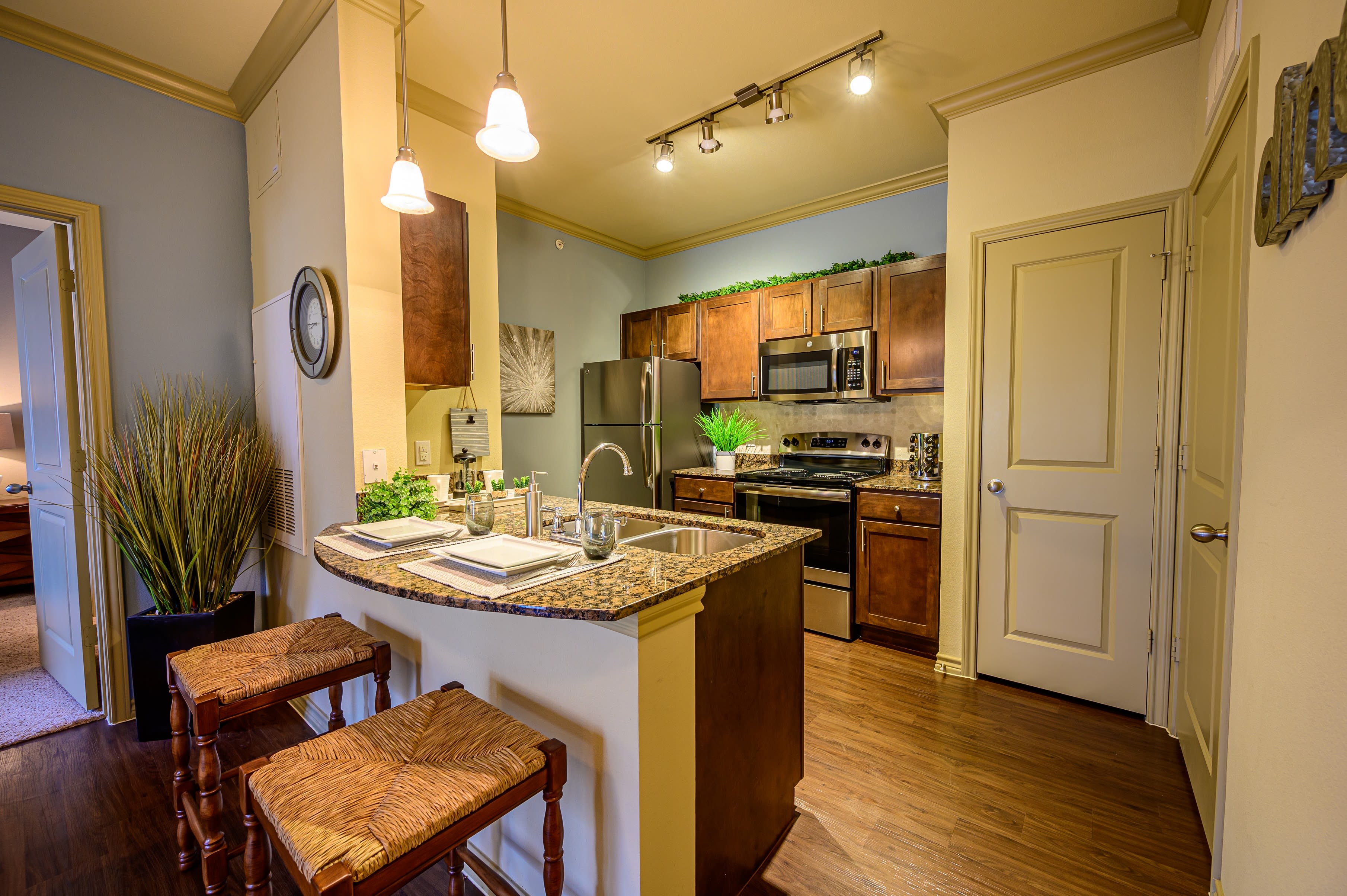 North San Antonio Tx Apartments For Rent Pecan Springs Apartments