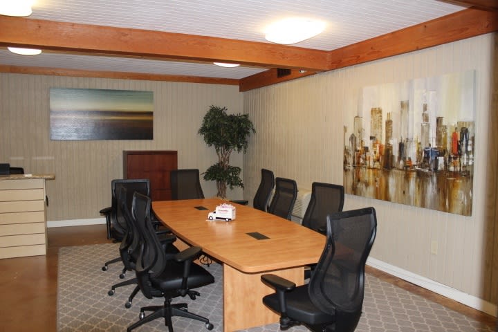 A meeting room at StorageMax Baton Rouge in Baton Rouge, Louisiana