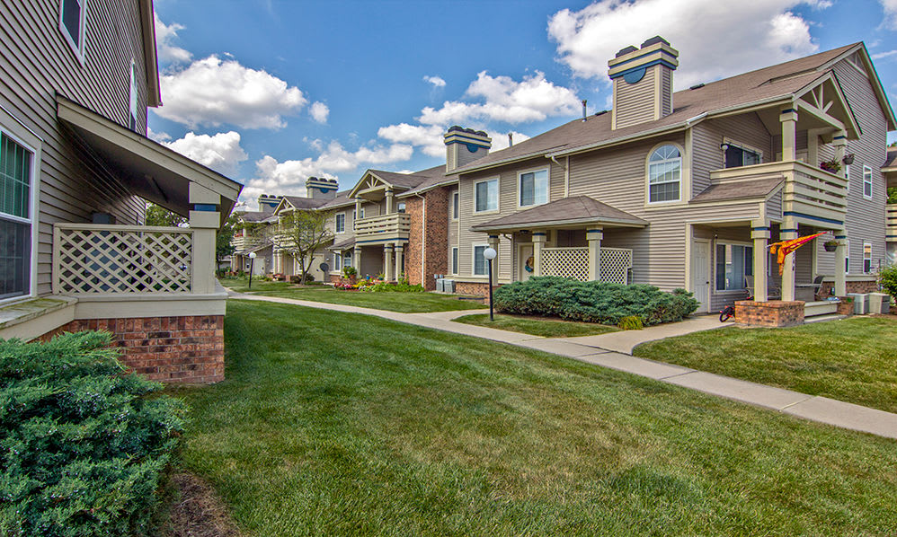 Photos of Perry's Crossing Apartments in Perrysburg, Ohio
