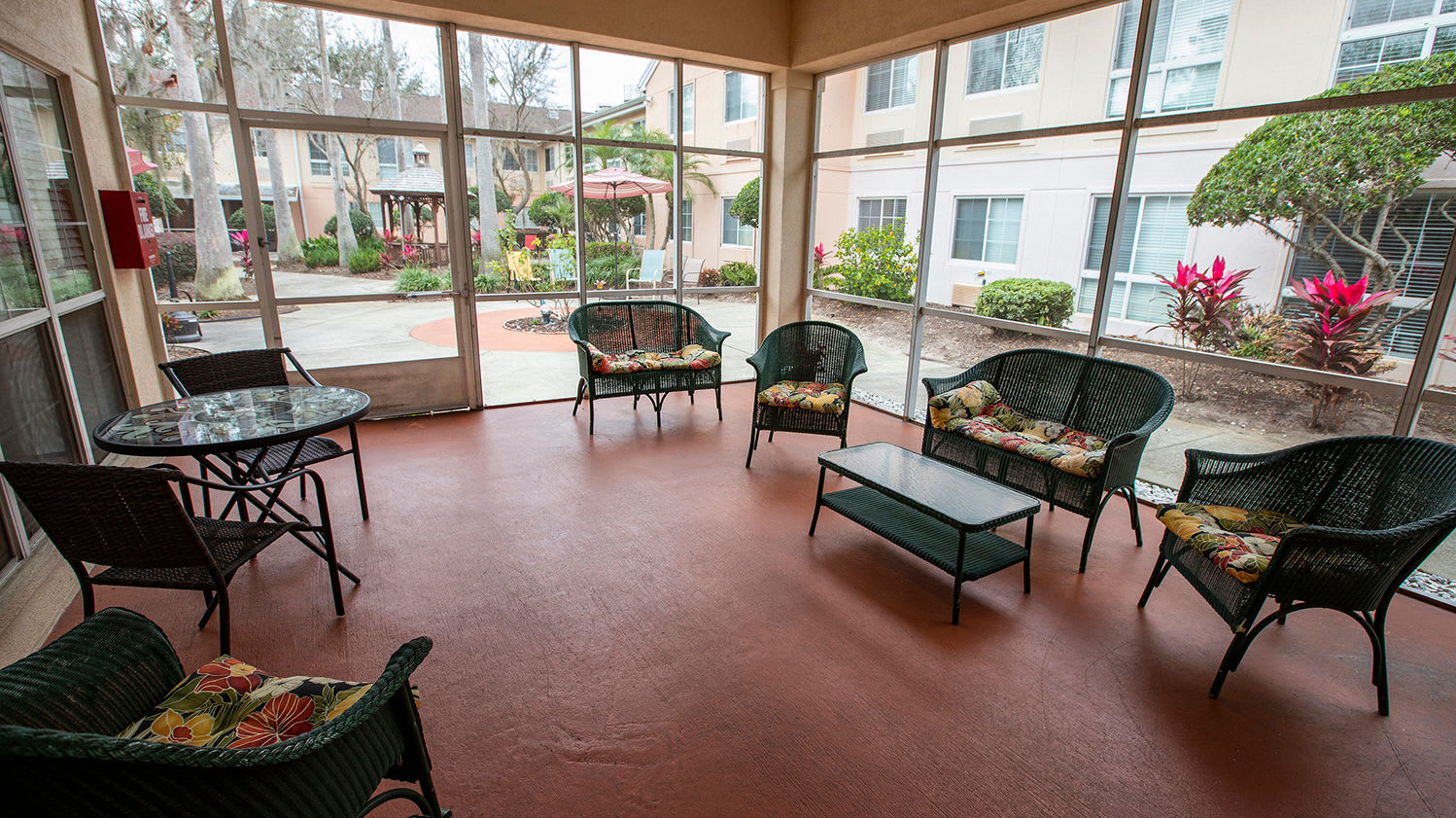 Photos of Savannah Court of Maitland in Maitland Florida