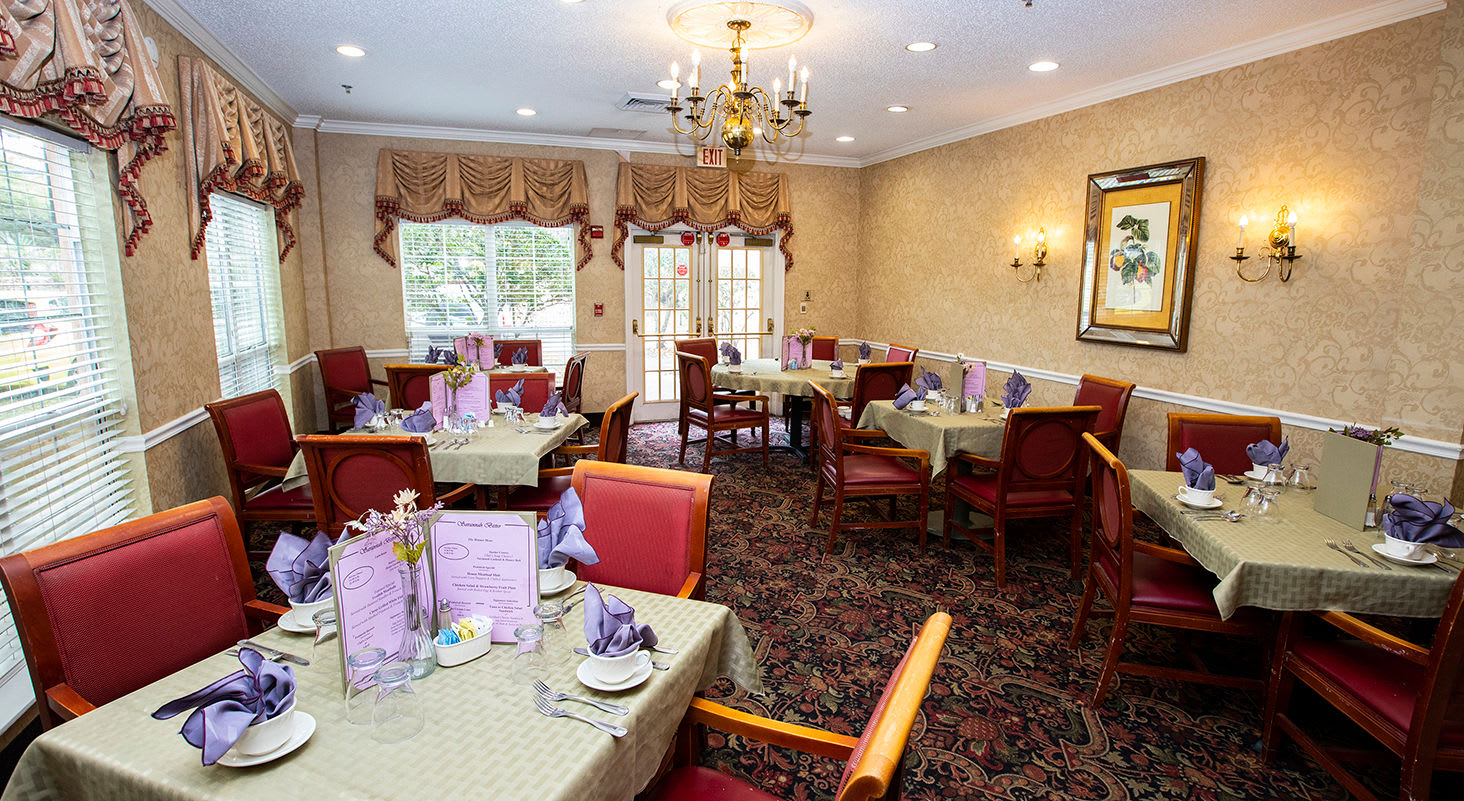 Photos of Savannah Court of Maitland in Maitland Florida