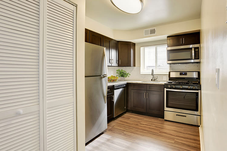Modern kitchen at apartments in Glen Burnie, Maryland