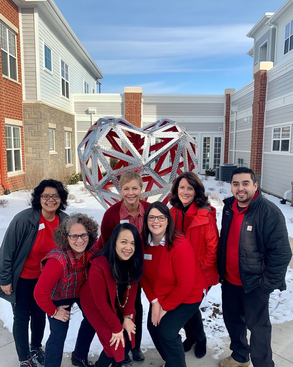 The team wearing red in the winter - Avenida Naperville