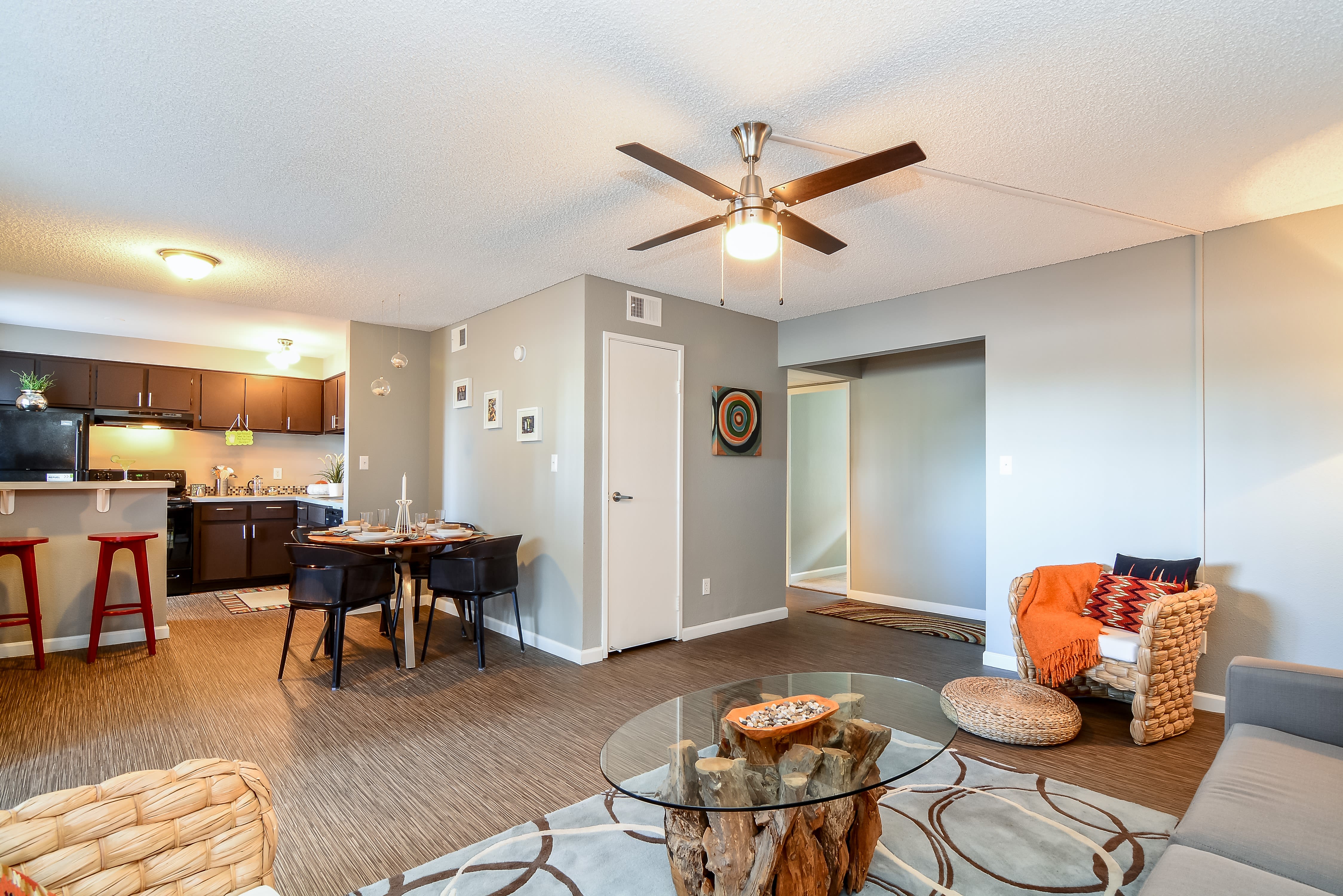 Photos of 505 West Apartment Homes in Tempe, AZ