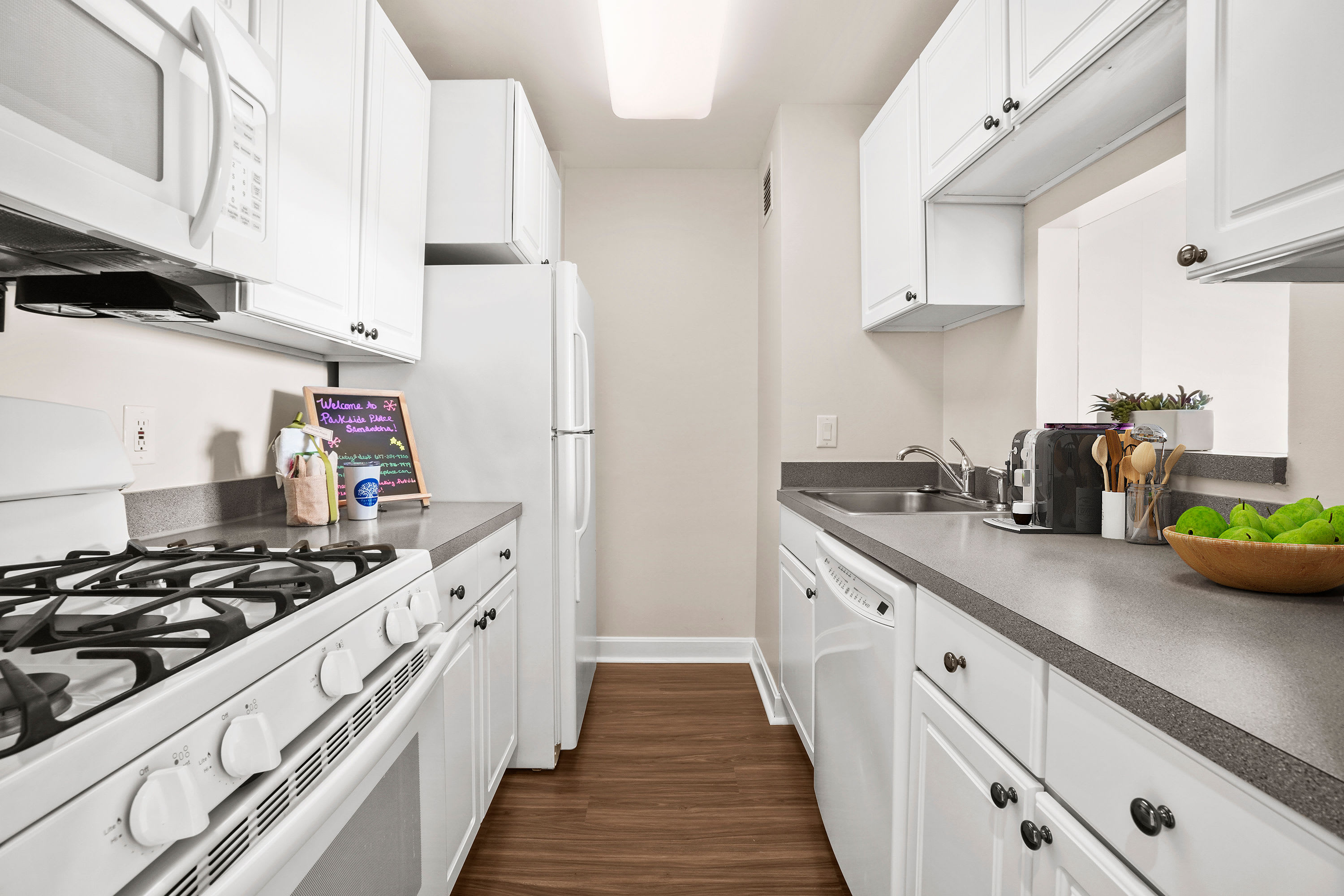 Parkside Place offers a Kitchen in Cambridge, Massachusetts