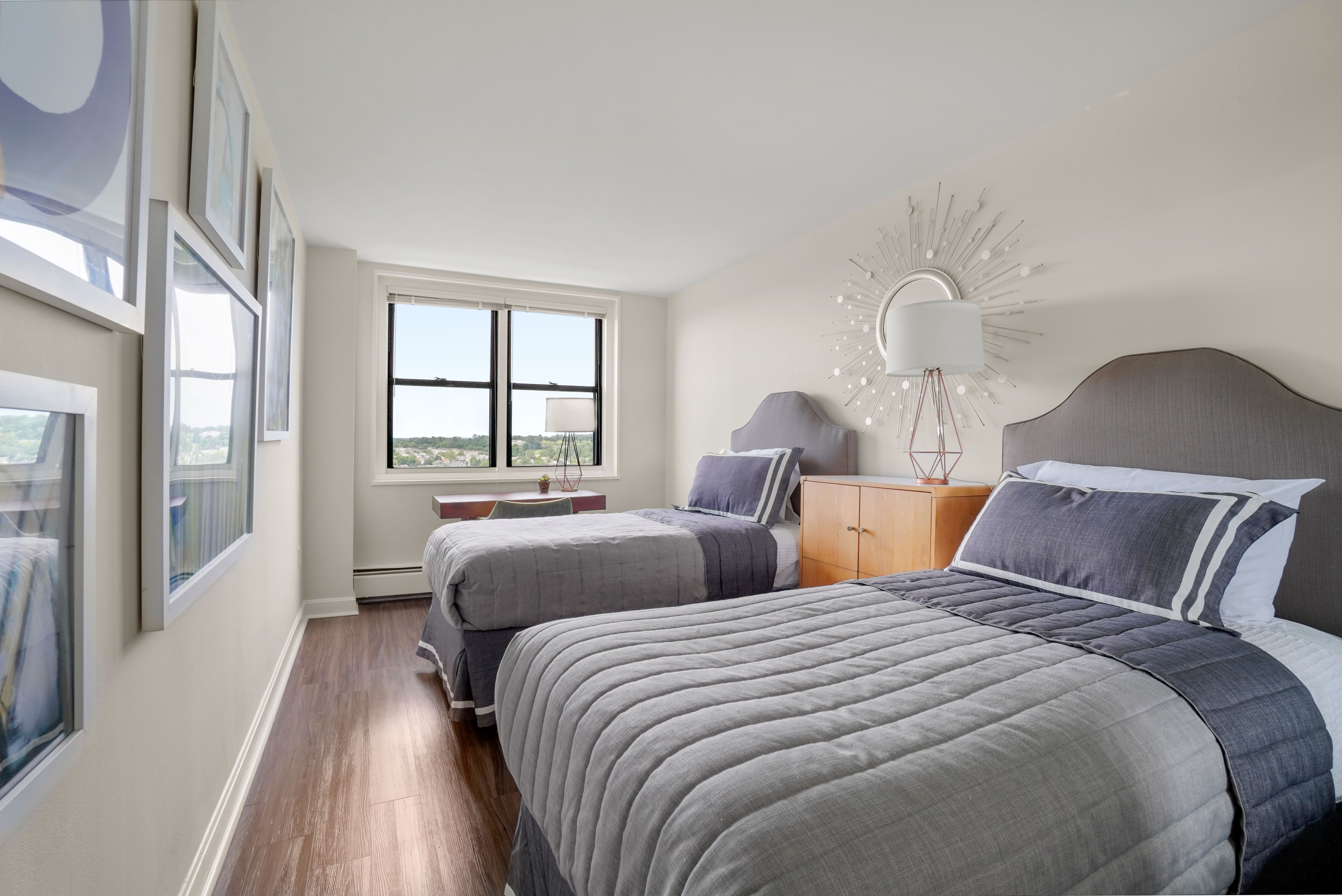 Parkside Place offers a Spacious bedroom in Cambridge, Massachusetts