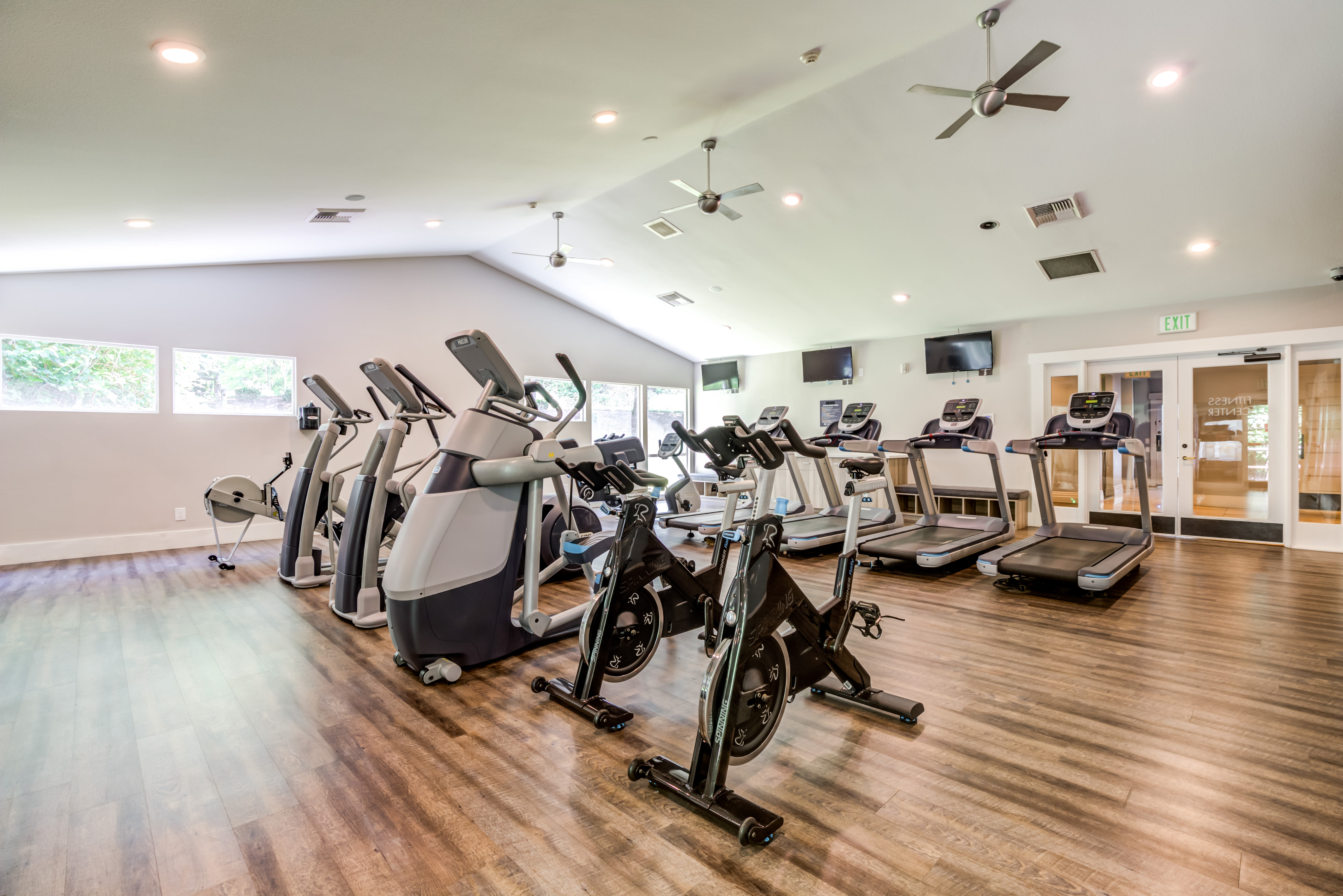 Fitness center at The Preserve at Forbes Creek in Kirkland, Washington