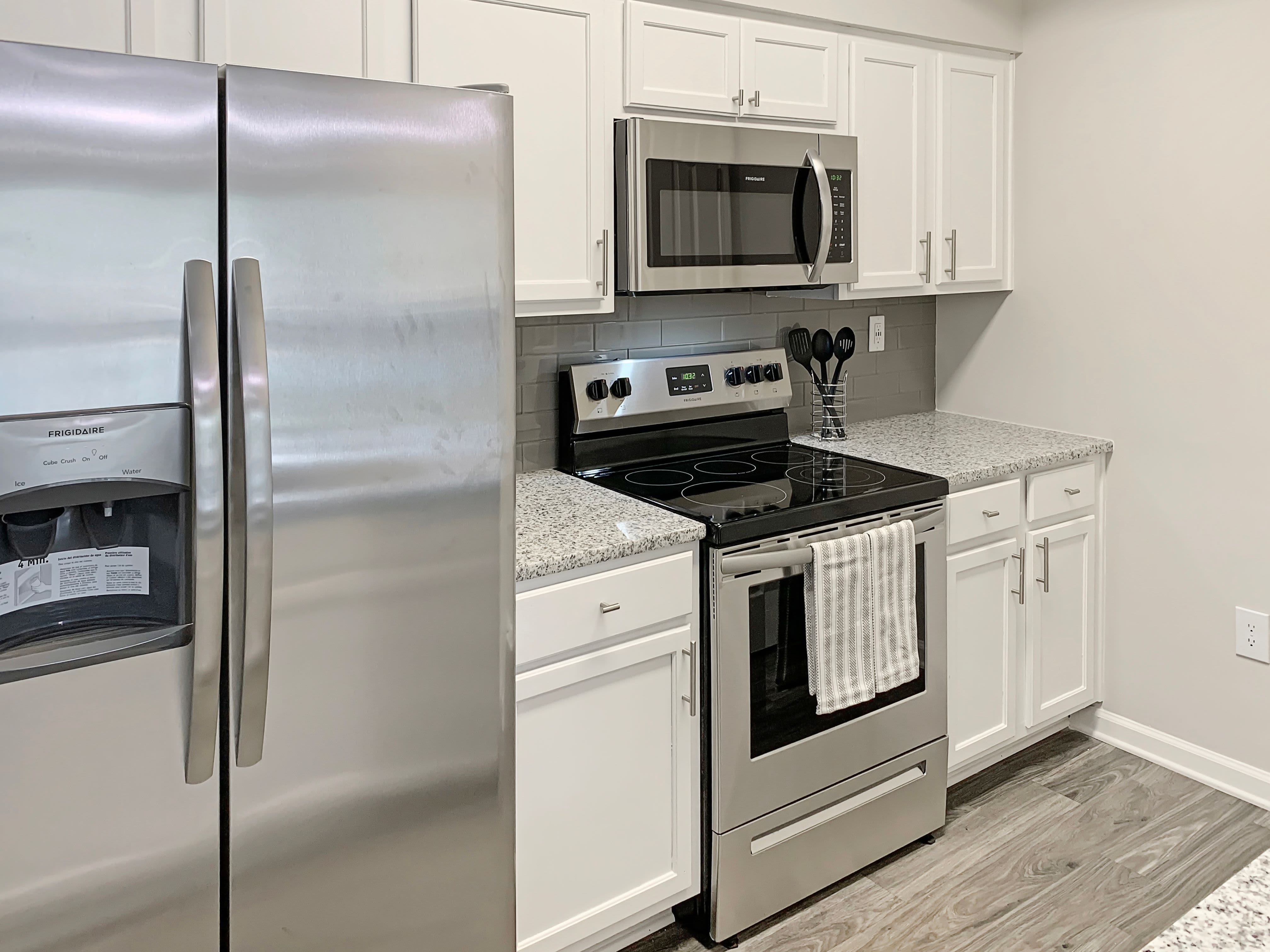 Stainless Steel Appliances at The Carlyle at Godley Station