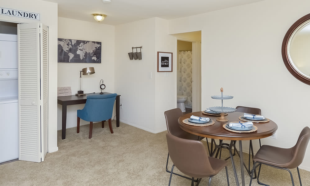 Photos of Nieuw Amsterdam Apartment Homes Apartments in Marlton, NJ