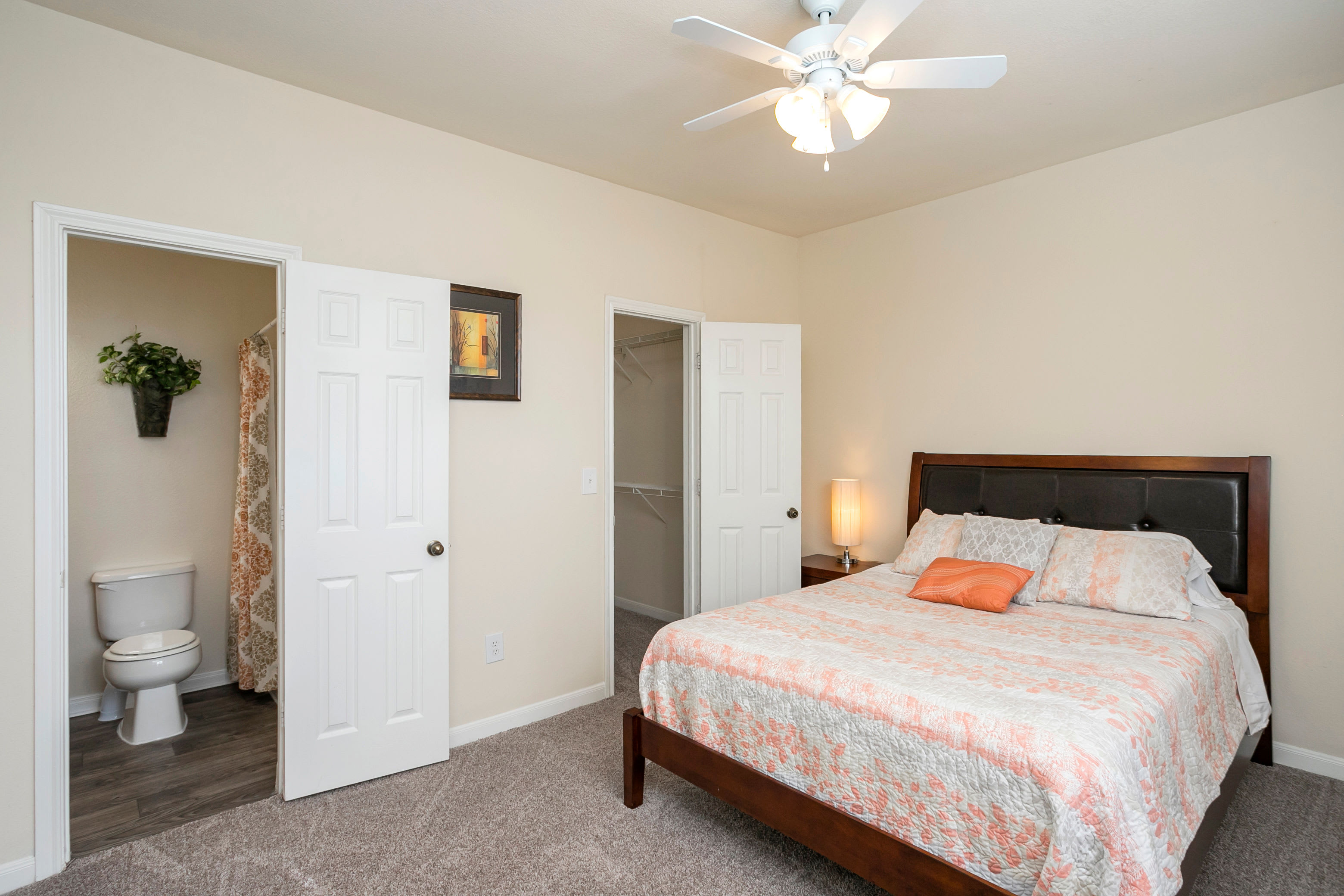 Beautiful bedroom with private bathroom at Pinnacle Heights in Antioch, Tennessee