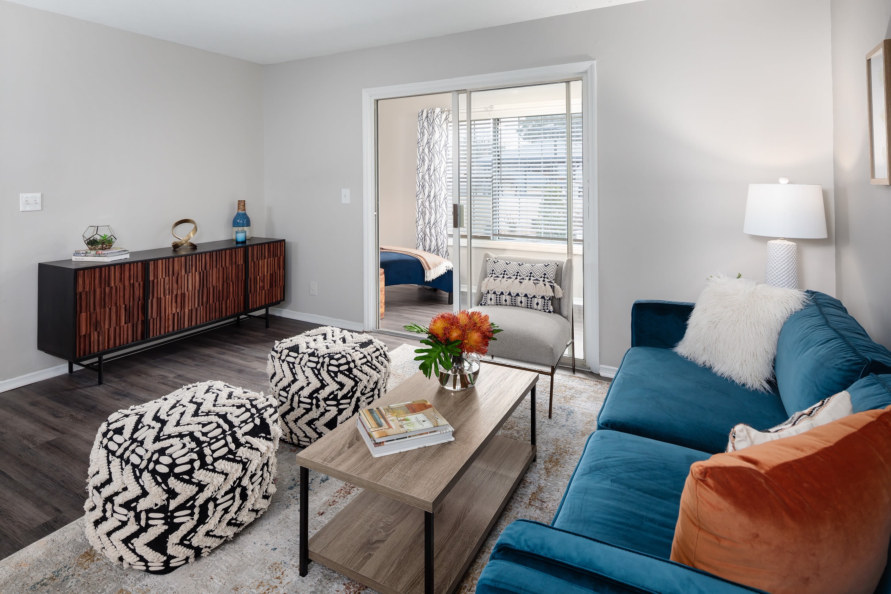 Photos of The Bentley at Marietta Apartments in Marietta, GA