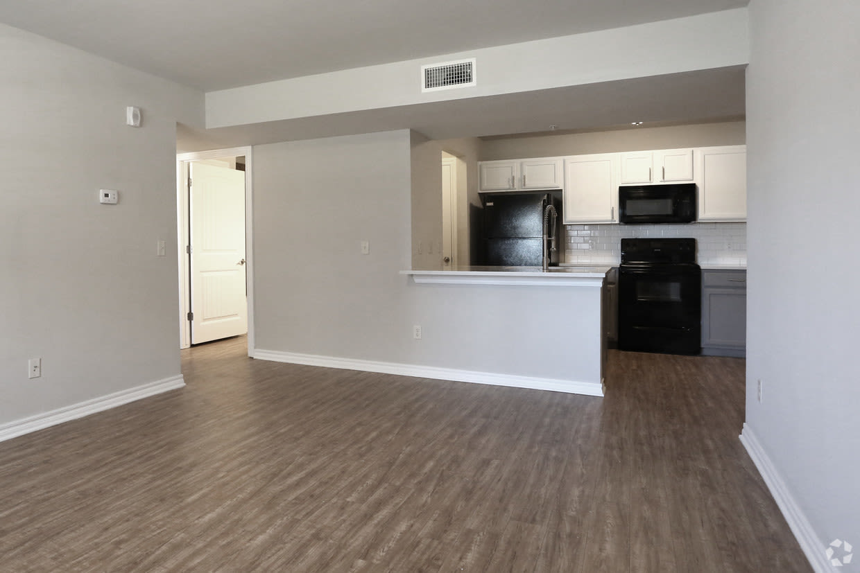 Spacious floor plans at Cross Timber in Oklahoma City, Oklahoma