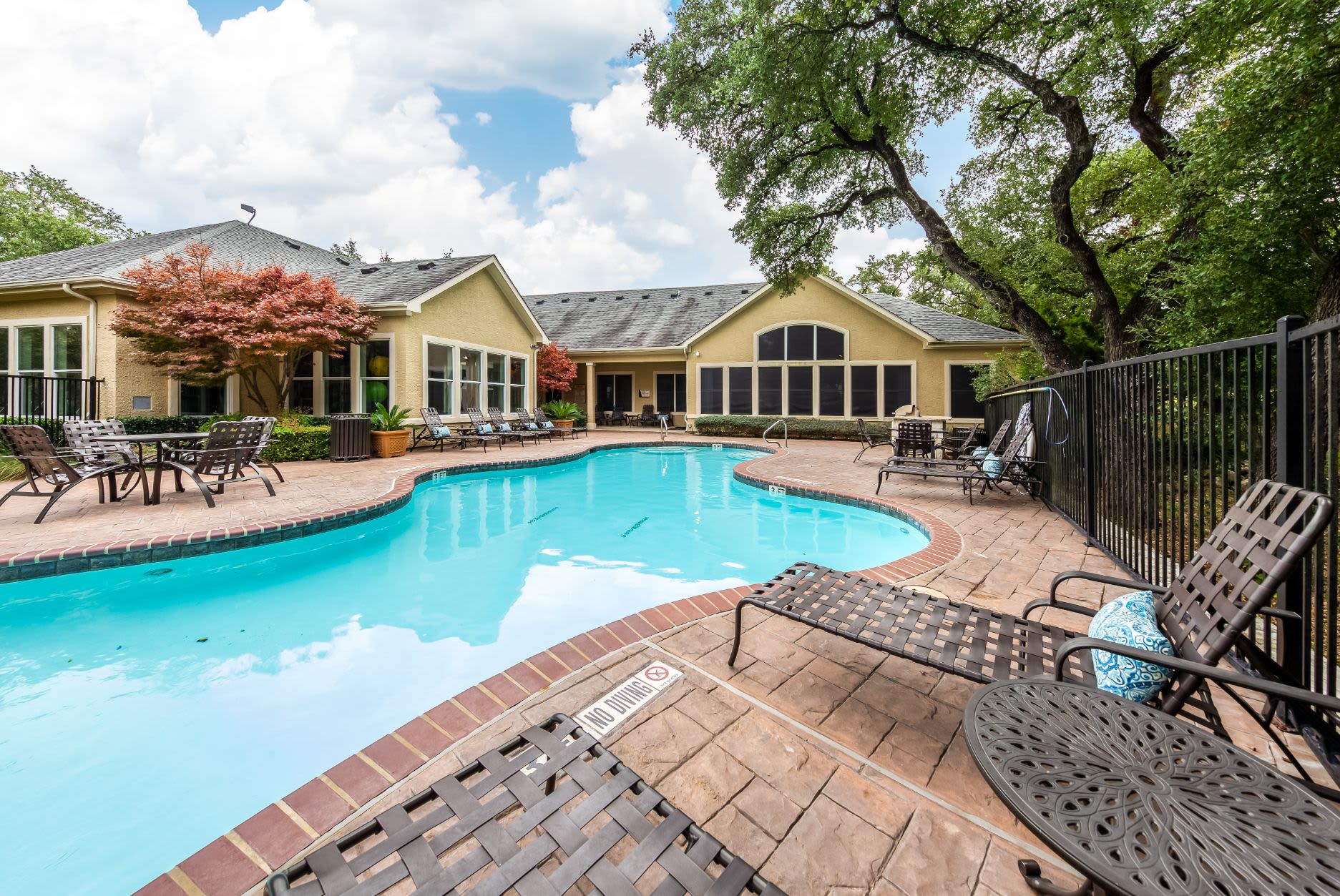 Apartments and Townhomes in Northeast San Antonio, TX on TPC Parkway Marquis at TPC