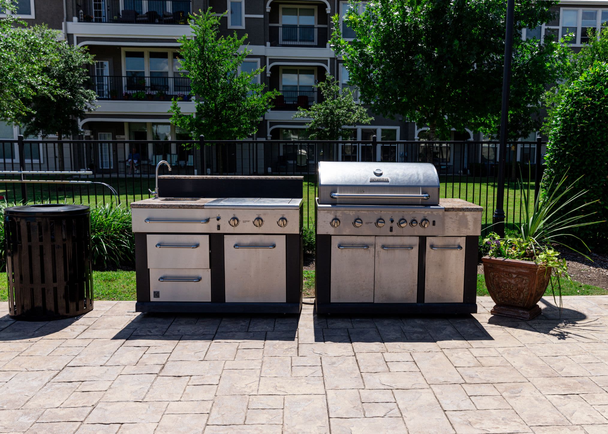Community grills at Marquis Rockwall in Rockwall, Texas