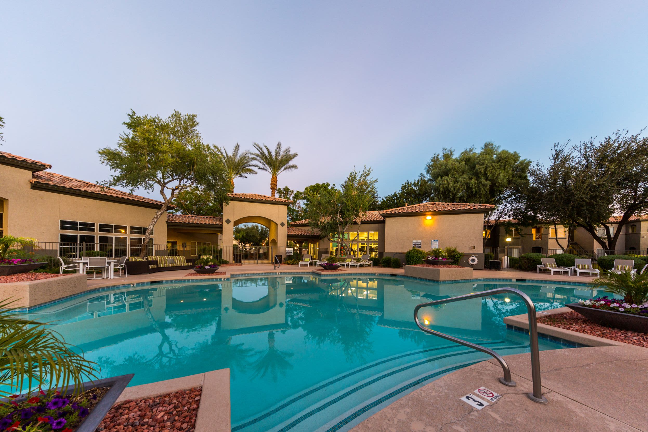 Connect with Marquis at Arrowhead in Peoria, Arizona