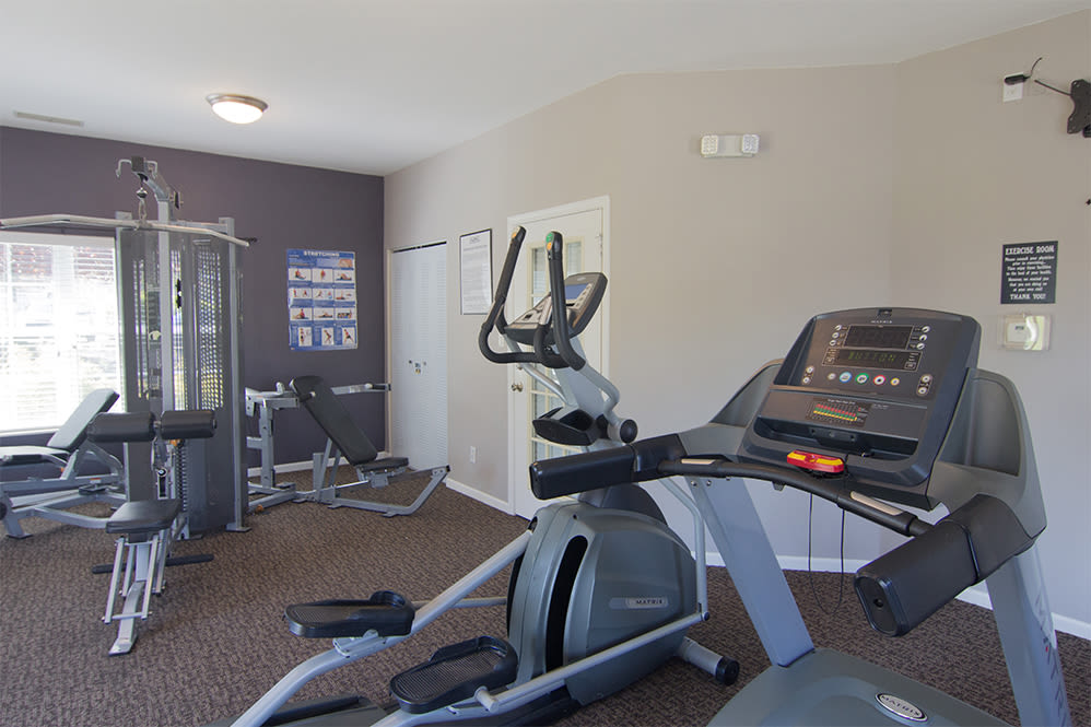 Fitness center at Preserve at Sagebrook Apartment Homes in Miamisburg, Ohio