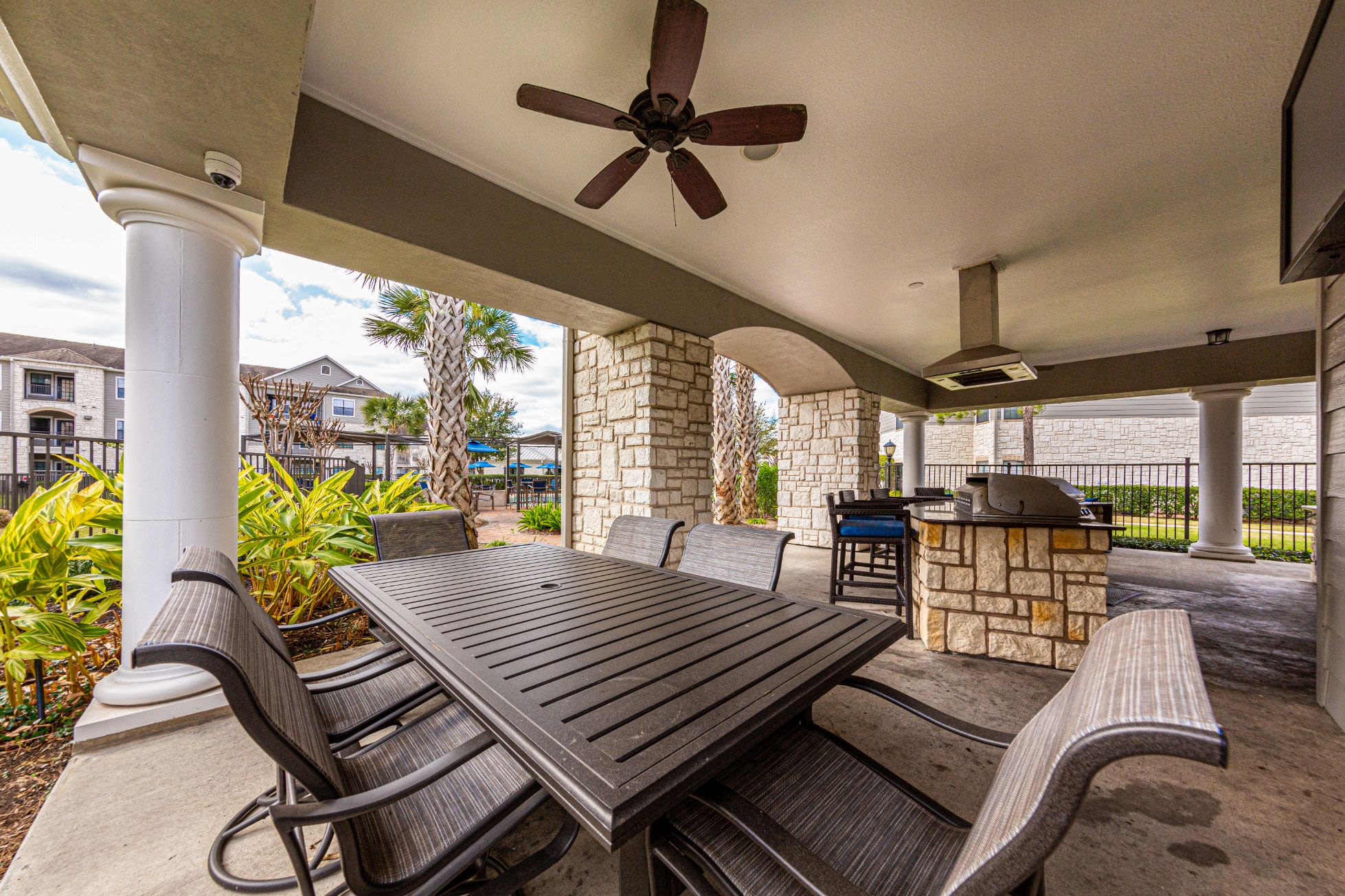 Gazebo with ceiling fan at Marquis Grand Lakes in Richmond, Texas