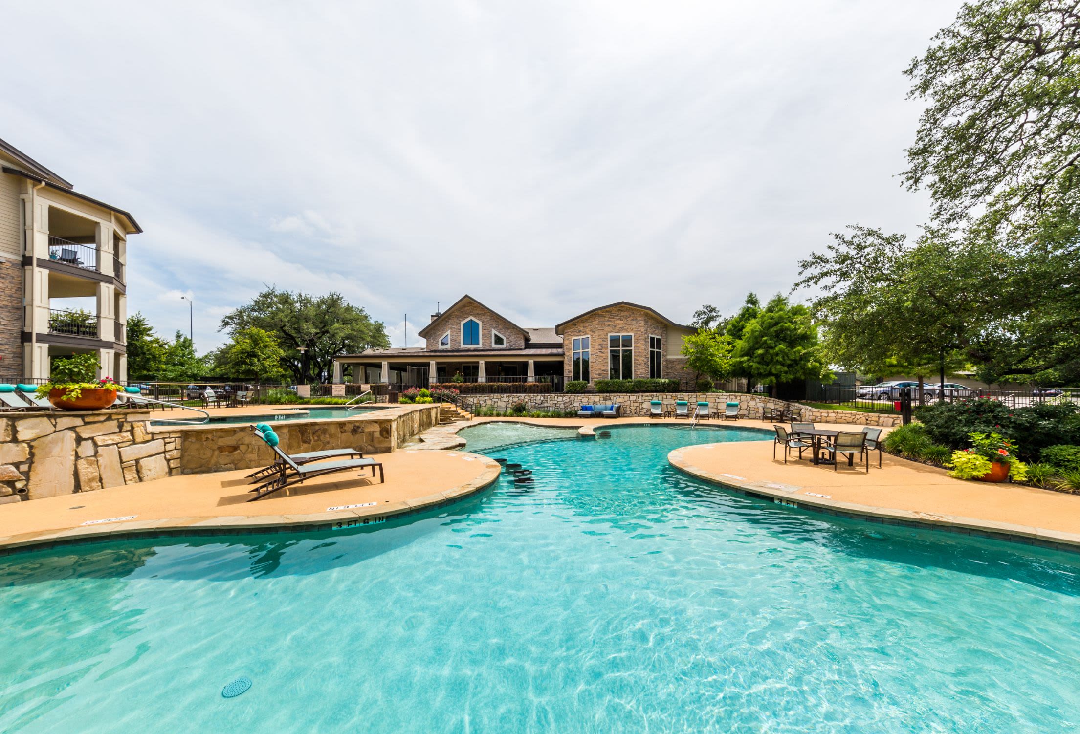 Resort style swimming pool at Marquis on Lakeline in Cedar Park, Texas