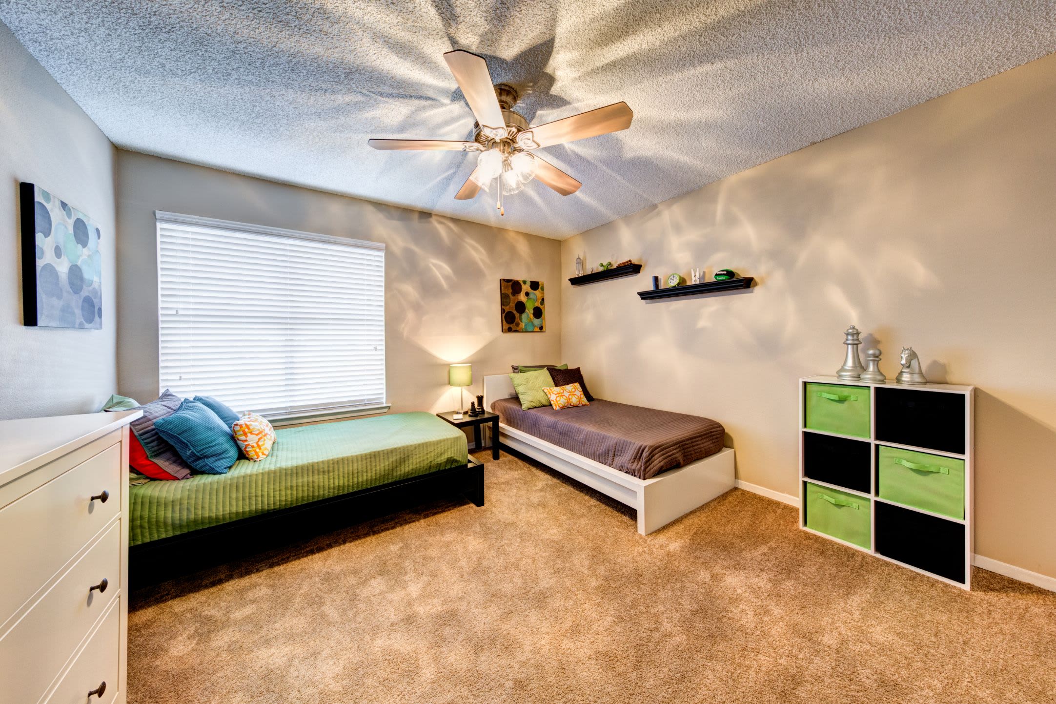Bedroom with 2 beds at The Park at Flower Mound in Flower Mound, Texas