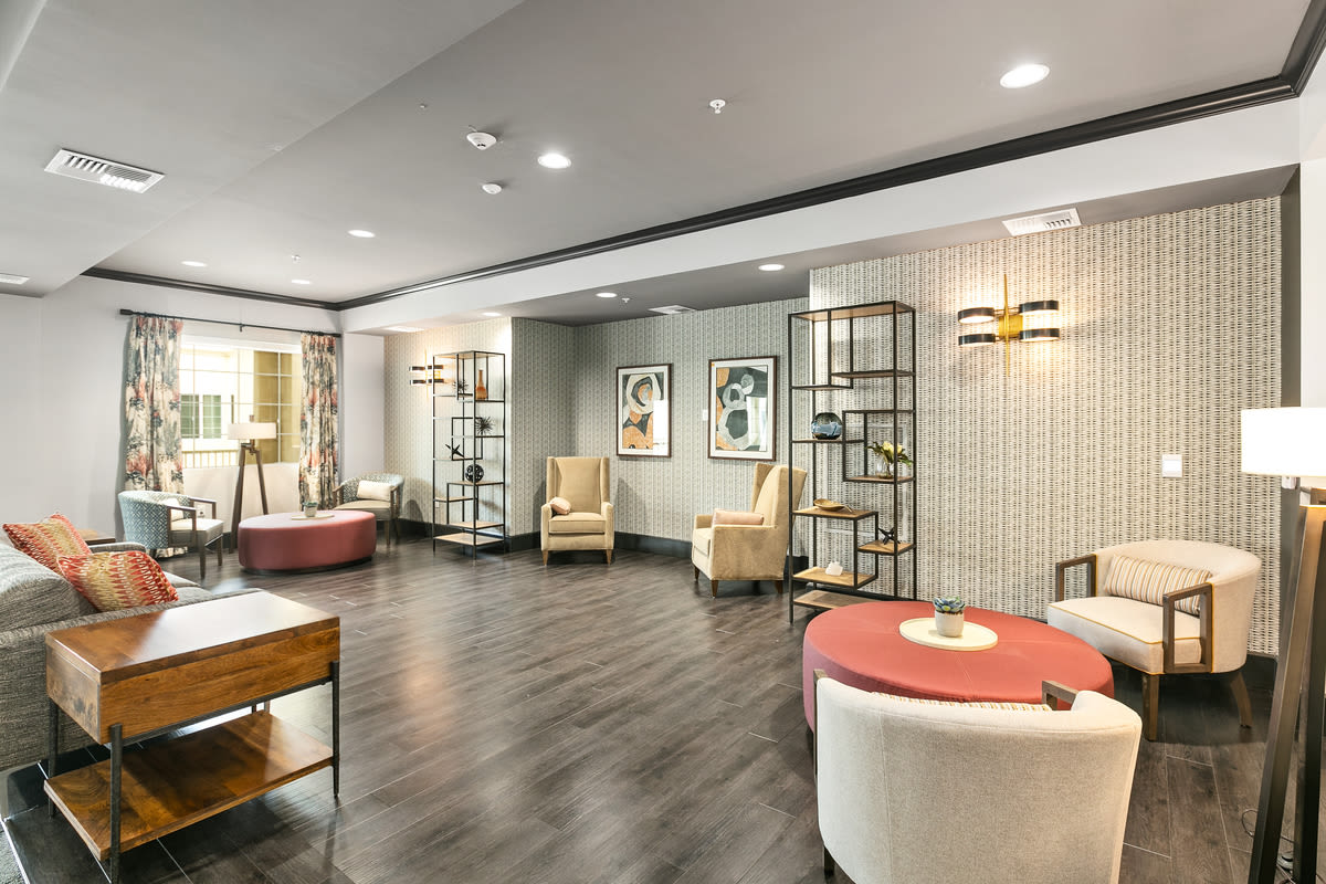 Have a seat at Estancia Senior Living in Fallbrook, California